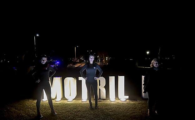 Ana, Sonia y Mercedes salieron ayer a patrullar la ciudad.