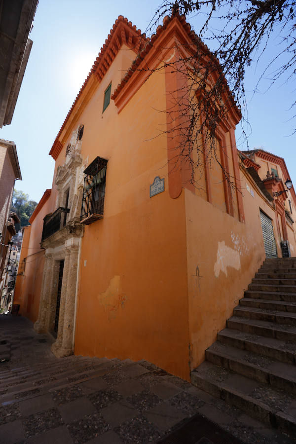 La Cuesta de Santa Inés atesora uno de las más nobles casas palaciegas de Granada: la casa Ágreda