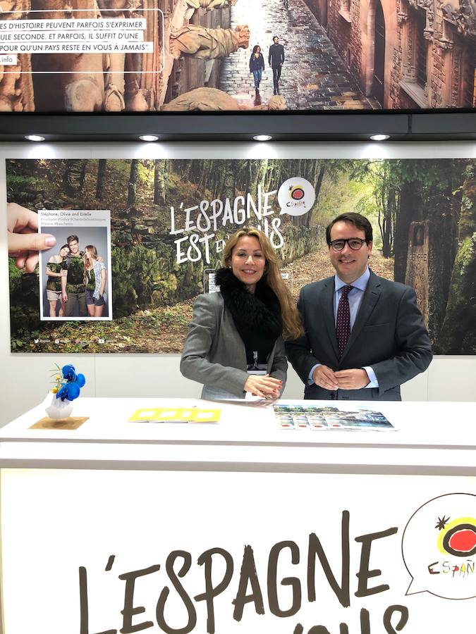 'Costa de Almería' seduce en el Salón Mundial del Turismo de París