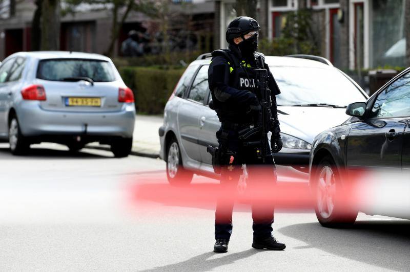 Un hombre ha abierto fuego este lunes contra los pasajeros de un tranvía en la céntrica plaza 24 de octubre de la ciudad neerlandesa de Utrecht.