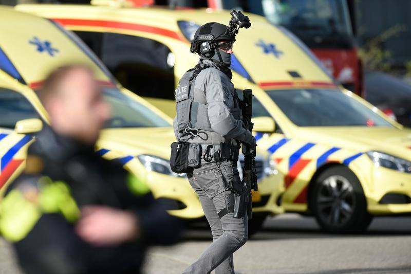 Un hombre ha abierto fuego este lunes contra los pasajeros de un tranvía en la céntrica plaza 24 de octubre de la ciudad neerlandesa de Utrecht.