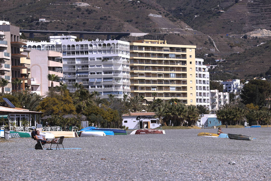 Con más arena que nunca, los municipios adelantan el arreglo del litoral ante un sector turístico que demanda ya servicios todo el año