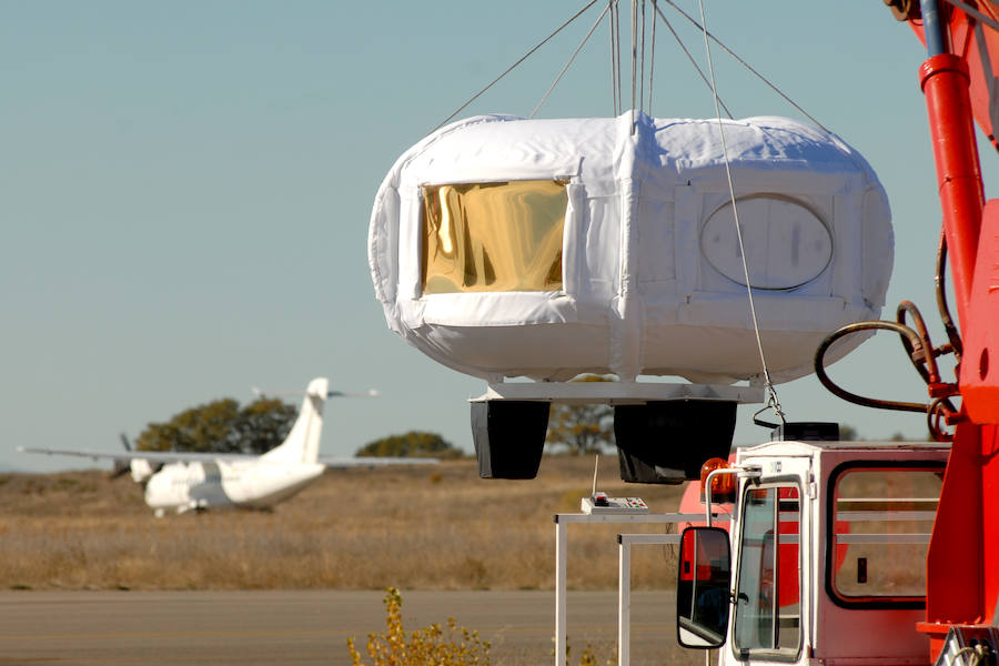 Imágenes e infografías del globo que impulsará el turismo espacial en Andalucía
