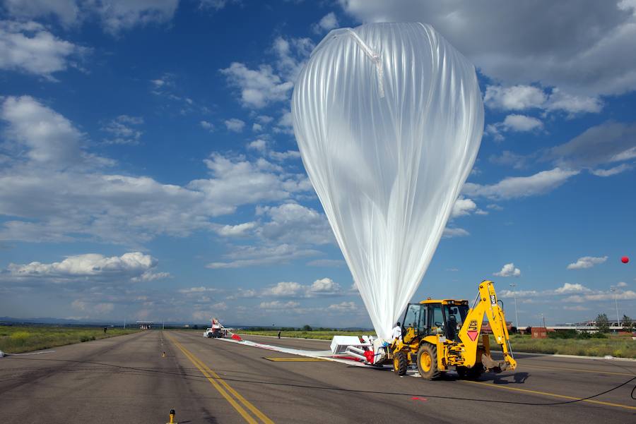 Imágenes e infografías del globo que impulsará el turismo espacial en Andalucía