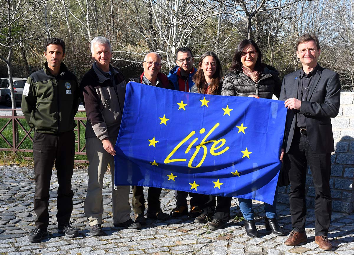 Loa asesores europeos junto a responsables de Sierra Nevada y el Life Adaptamed 