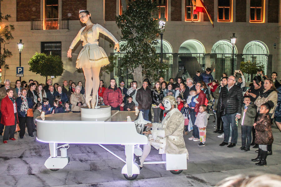 Uno de los platos fuertes será la actuación de Dorantes y Marina Heredia, con la colaboración especial del bailarín Farruquito, con el espectáculo 'Esencias' en el Teatro Infanta Leonor de Jaén