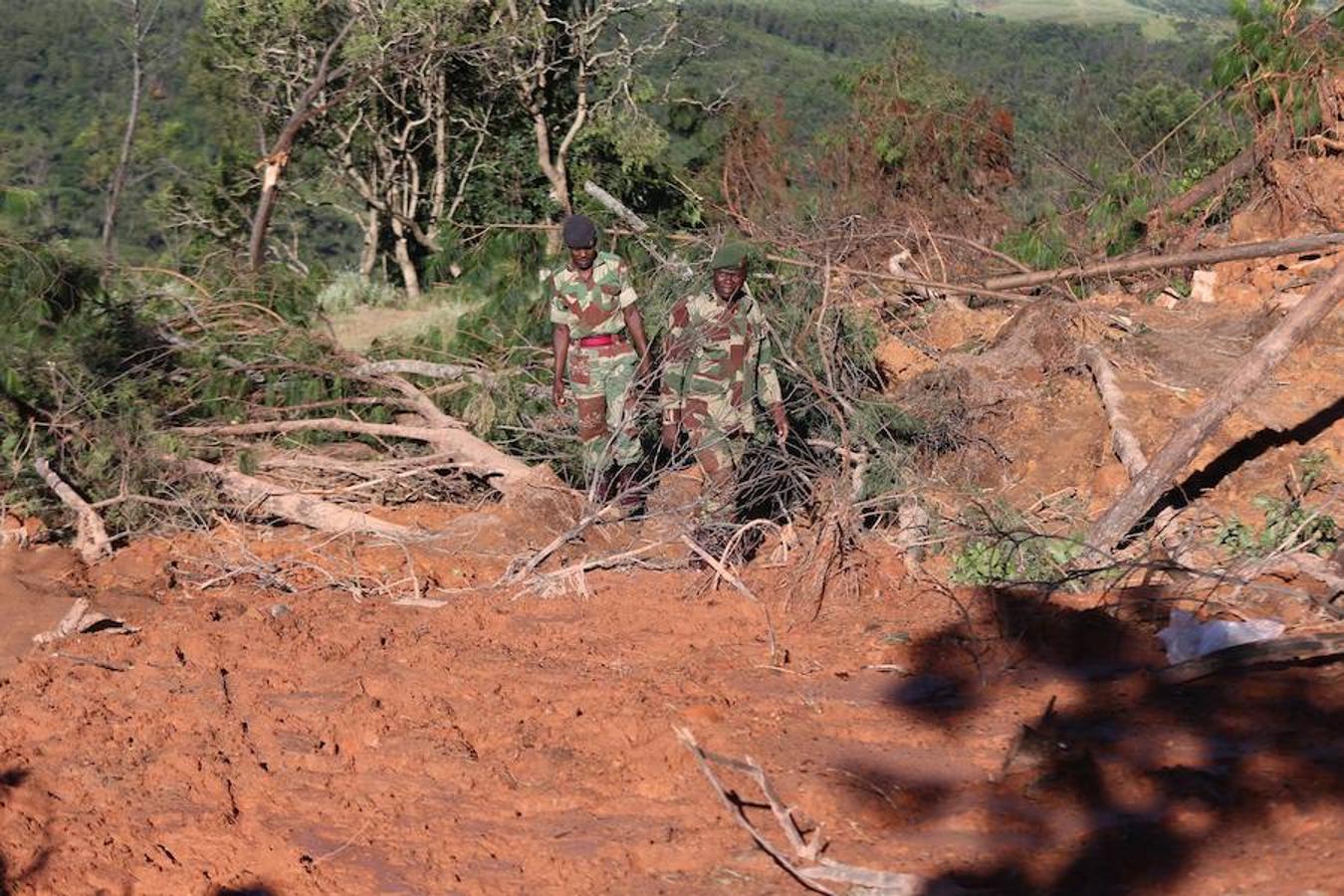 El ciclón Idai, que ha devastado poblaciones enteras a su paso por Mozambique, Malawi y Zimbabue, ha causado al menos 2,8 millones de afectados, según los cálculos que hoy hizo públicos el Programa Mundial de Alimentos (PMA) de las Naciones Unidas.