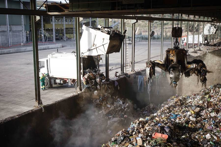 Instalaciones de la planta de basura de Alhendín. 