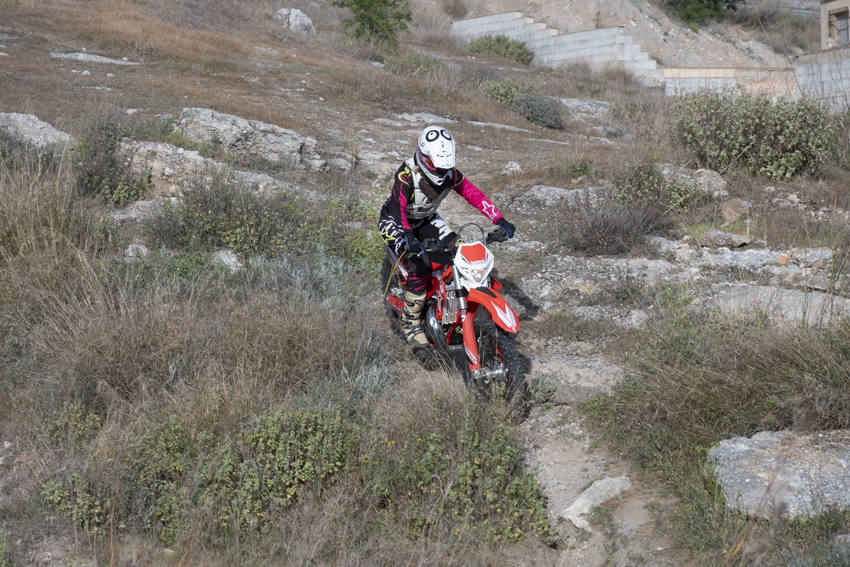La paduleña es la única corredora granadina de moto de enduro que ha competido en campeonatos oficiales hasta el momento