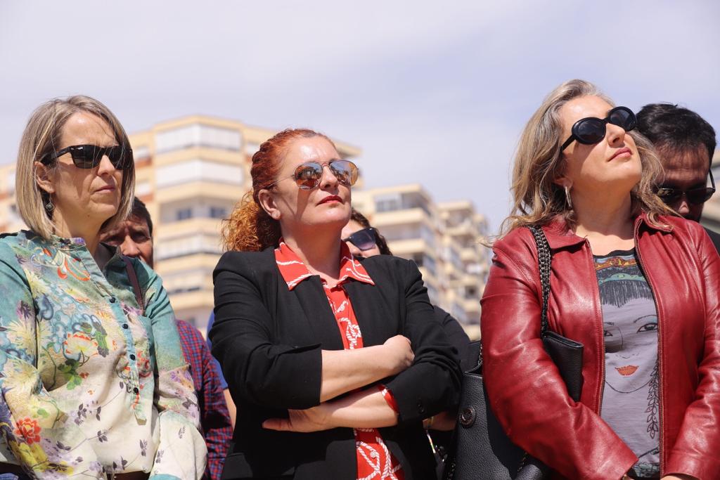 Alrededor de medio millar de personas se han concentrado en Motril para pedir que se hagan ya la canalizaciones de la presa