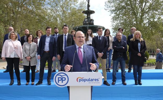 El PP presenta a sus candidatos: «Con Pablo Casado ganan España y Granada»