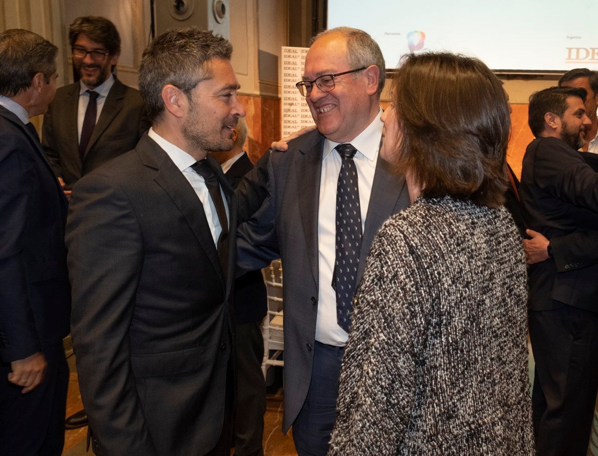 Cazazo ha destacado este viernes la i mportancia de Granada  en «la nueva Andalucía»