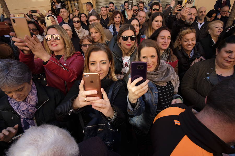 500 niños del colegio Nuestra Señora de las Mercedes han participado en una procesión que ha recorrido el corazón de Granada