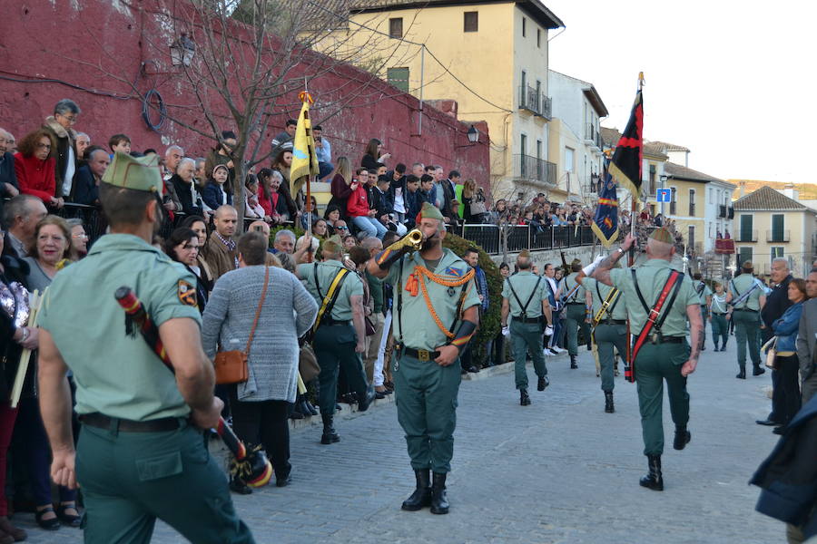 El Viernes de Dolores, la imagen de la Patrona de Alhama realizó su recorrido habitual hasta el Barrio de la Joya acompañada por centenares de alhameños y devotos de esta Virgen procedentes de otros puntos de Granada.