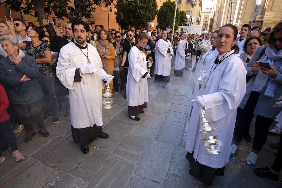 María Santísima de la Encarnación desfila desde el Sagrario