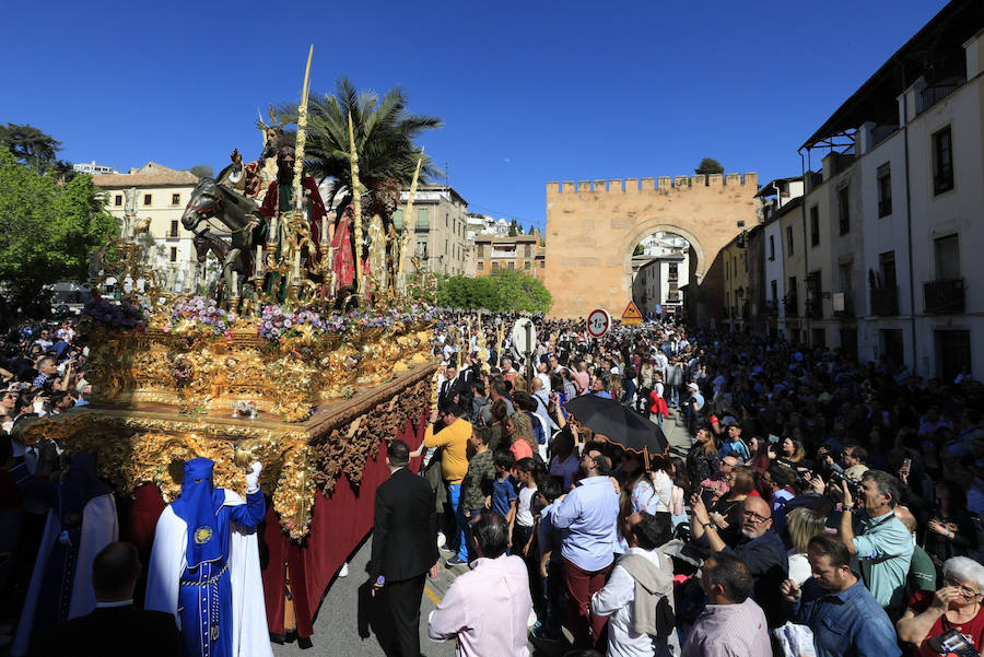 Echamos la vista atrás para recordar el primer día de las estaciones de penitencia en las calles de la capital