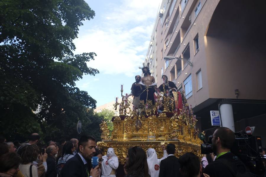 Echamos la vista atrás para recordar el primer día de las estaciones de penitencia en las calles de la capital