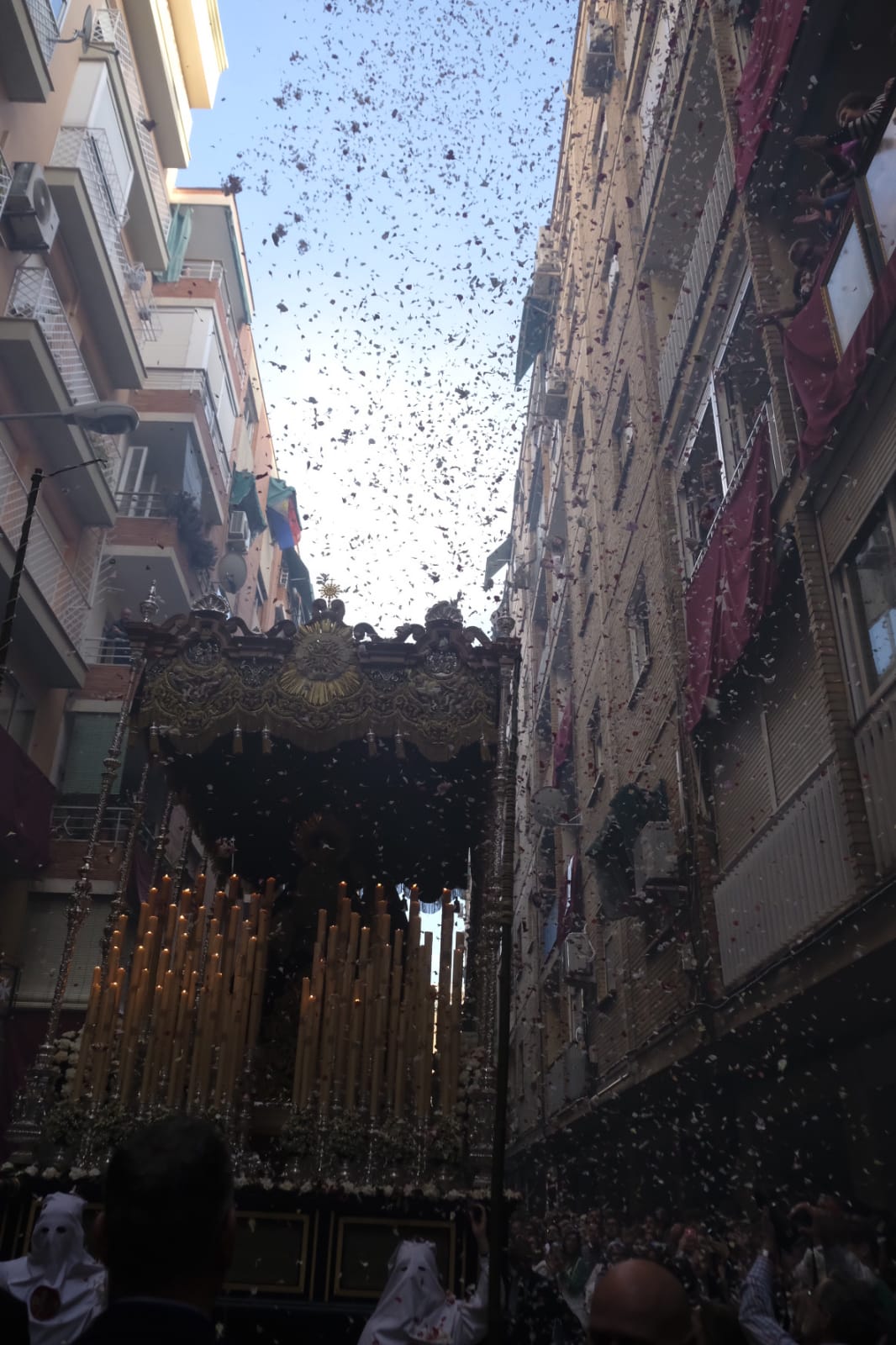 Echamos la vista atrás para recordar el primer día de las estaciones de penitencia en las calles de la capital