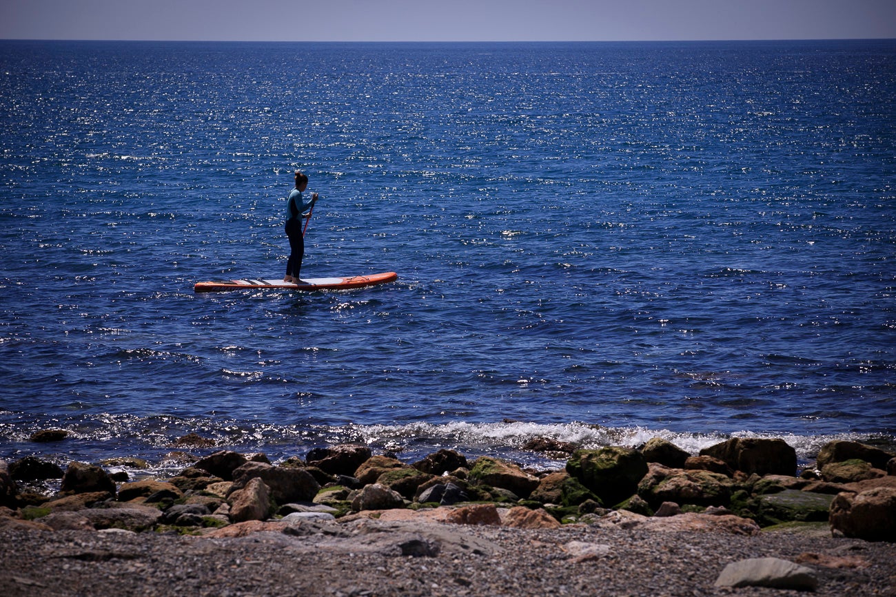 Visitamos Motril, Almuñécar, La Herradura y Castell para ver si nuestras playas están 'a punto' para una oleada de visitas