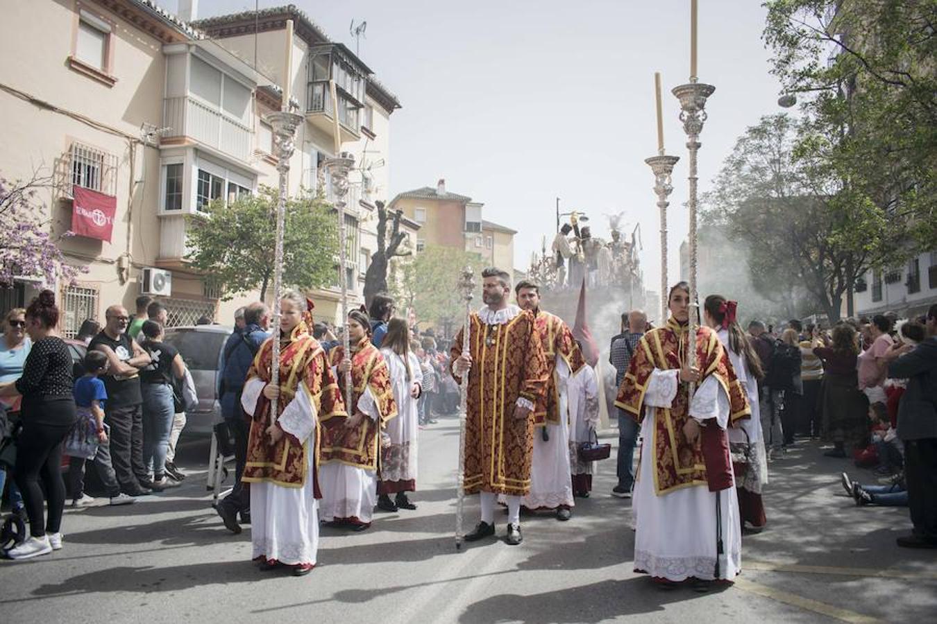 El Cristo del Trabajo y Nuestra Señora de la Luz ha inaugurado el Lunes Santo