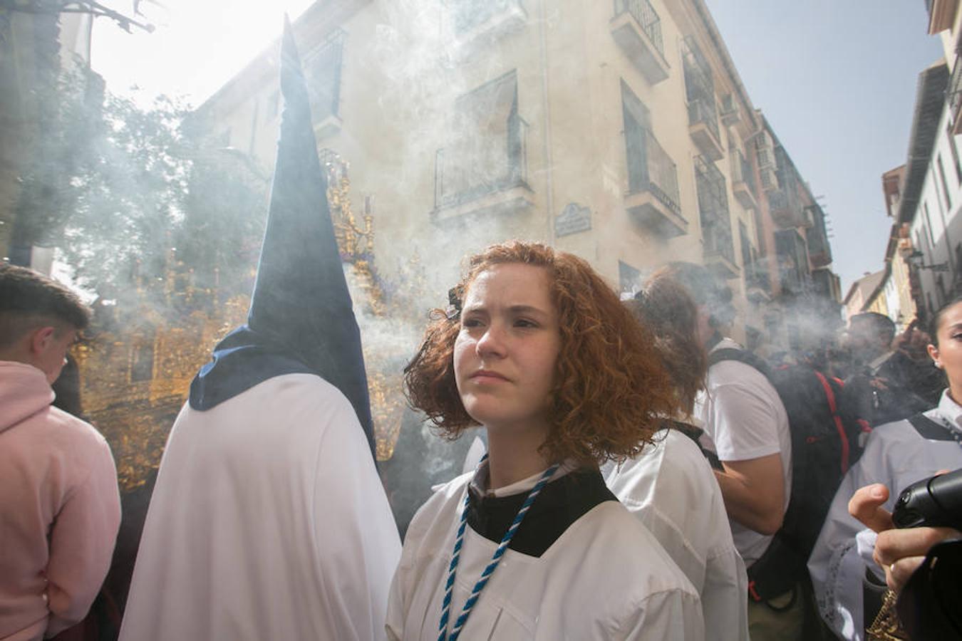 Una de las cofradías más señeras del barrio ha procesionado hoy 