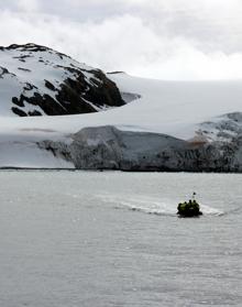 Imagen secundaria 2 - La tripulación y el Sarmiento de Gamboa 