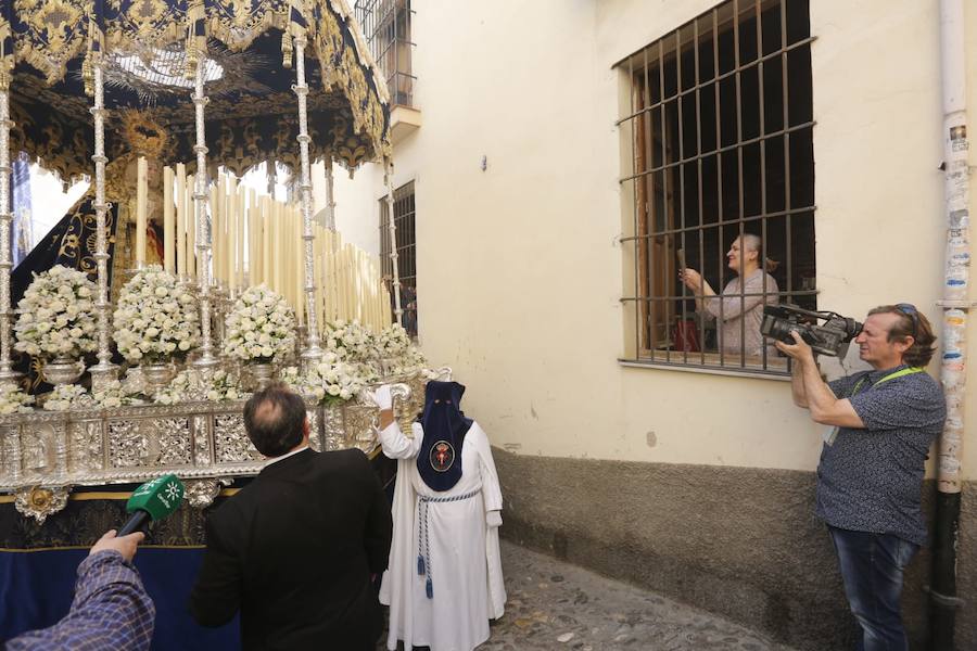 El Huerto y la Amargura pasean por el Realejo