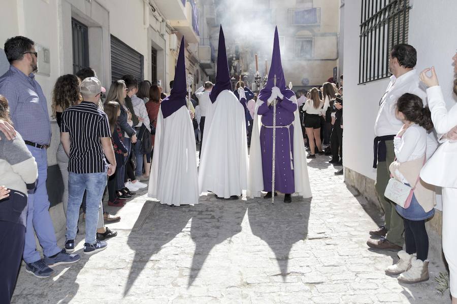 Gran sabor cofrade en el callejeo por las estrechas calles de su barrio, y lucido recorrido por las calles de San Ildefonso y carrera oficial