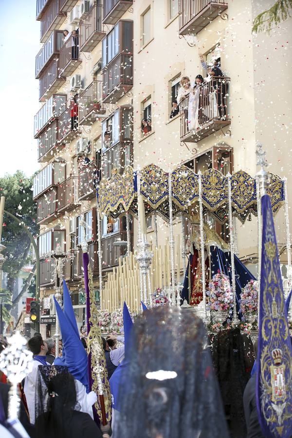 Gran sabor cofrade en el callejeo por las estrechas calles de su barrio, y lucido recorrido por las calles de San Ildefonso y carrera oficial
