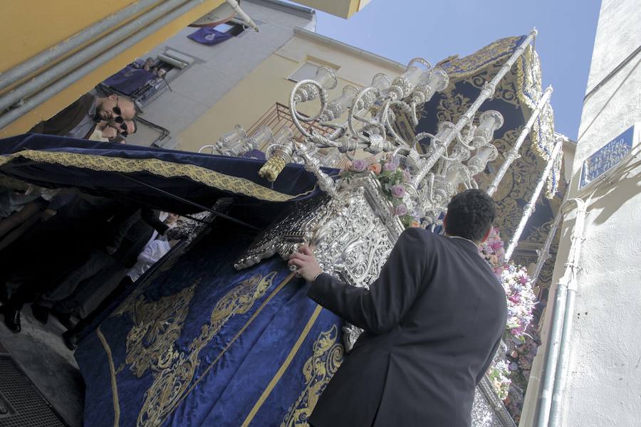 Gran sabor cofrade en el callejeo por las estrechas calles de su barrio, y lucido recorrido por las calles de San Ildefonso y carrera oficial