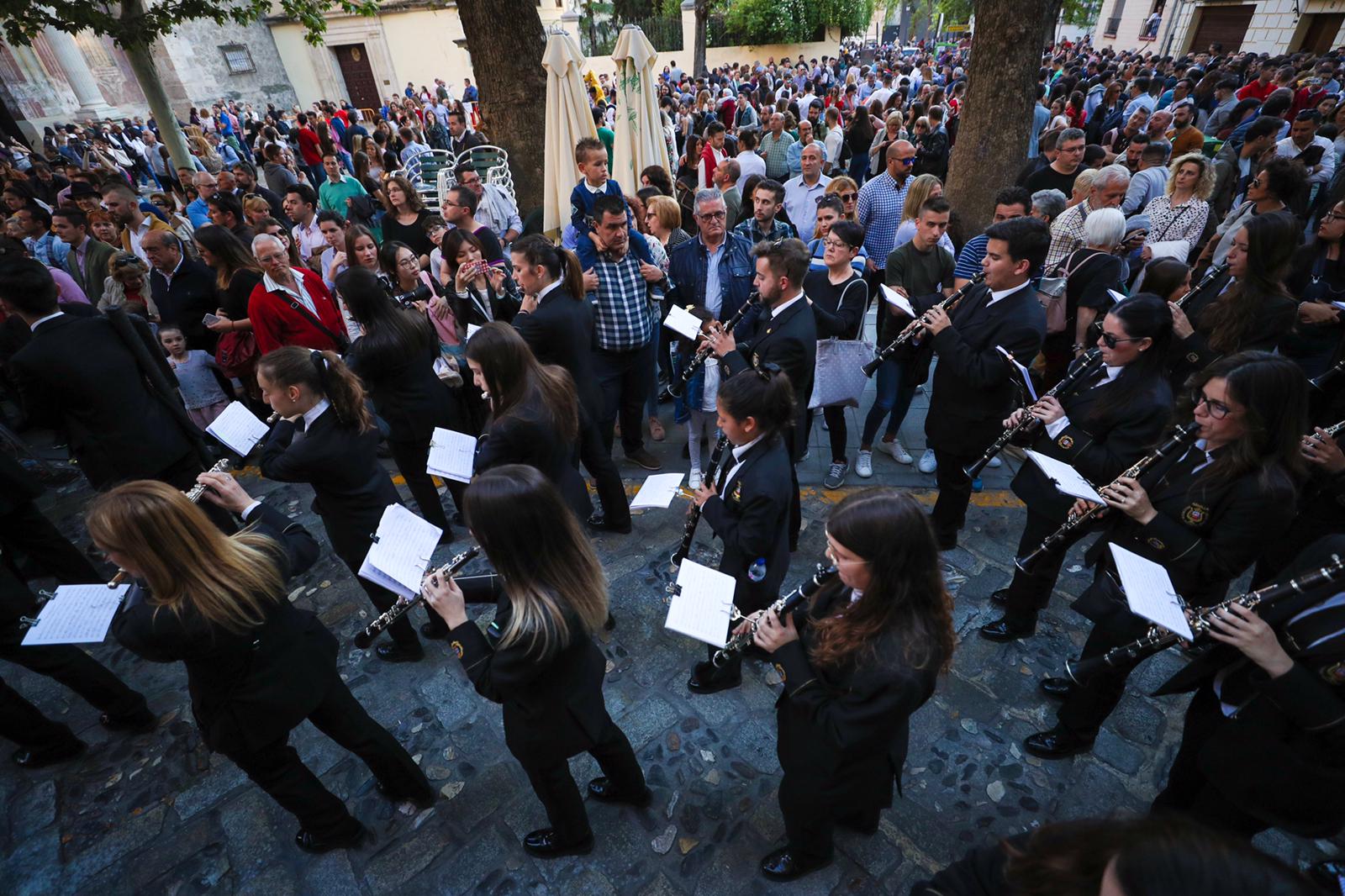 Las hermandades granadinas vivieron un día pleno en las calles de la capital