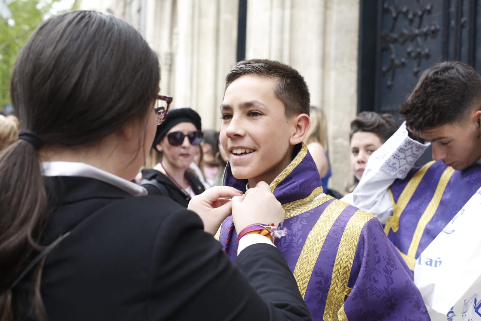 La Hermandad de Los Gitanos sale del Sagrado Corazón pero se tiene que quedr en la Catedral por la lluvia