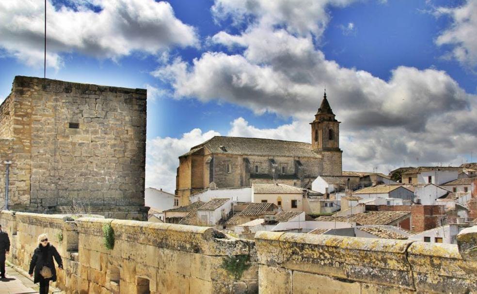 Vista de la localidad de Sabiote. 