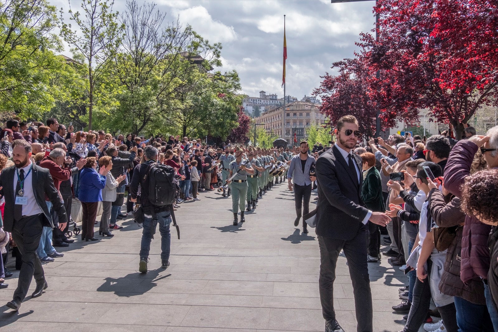 Los legionarios estarán esta tarde tras la cruz de guía de la cofradía de los Ferroviarios