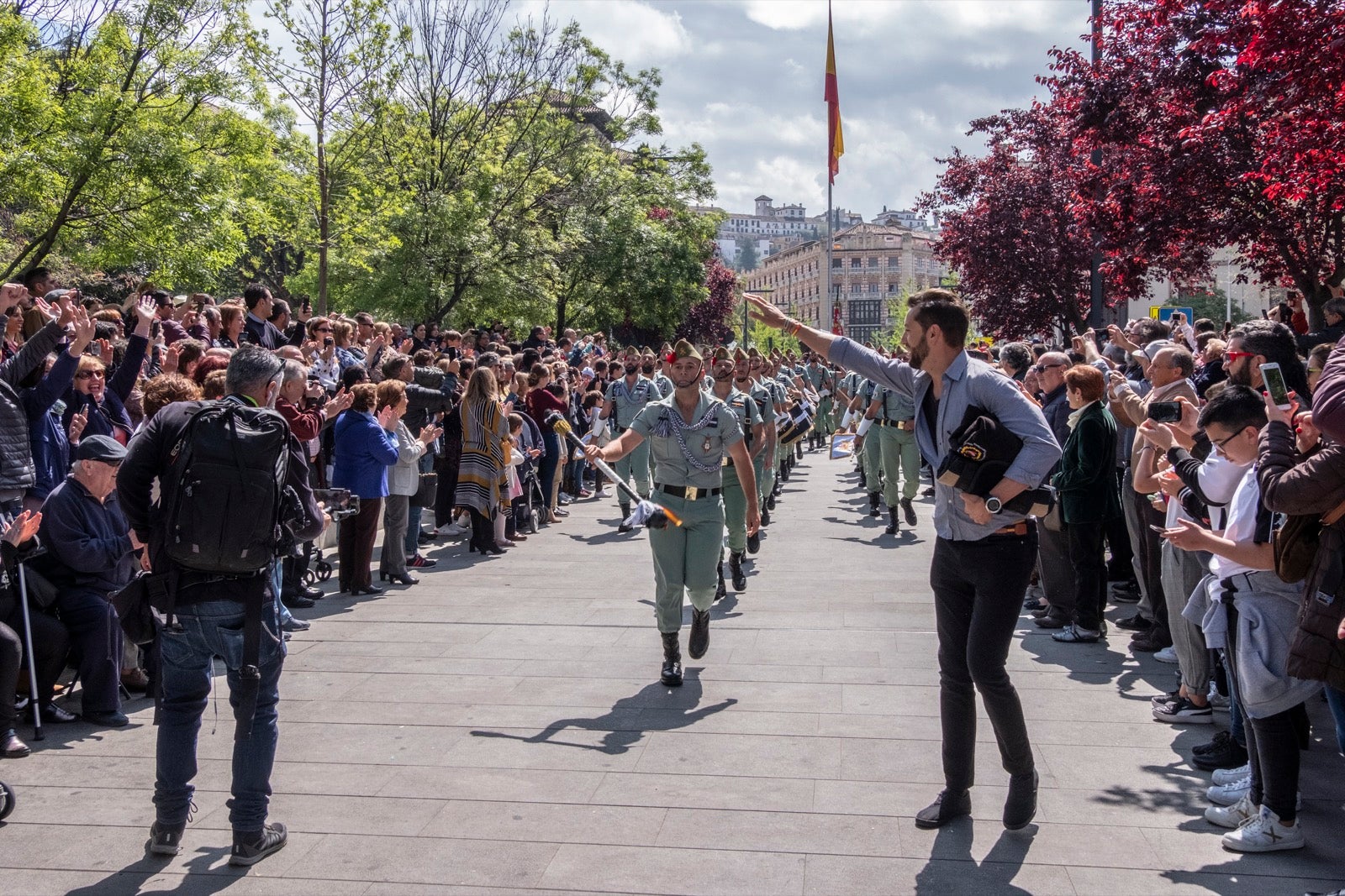 Los legionarios estarán esta tarde tras la cruz de guía de la cofradía de los Ferroviarios