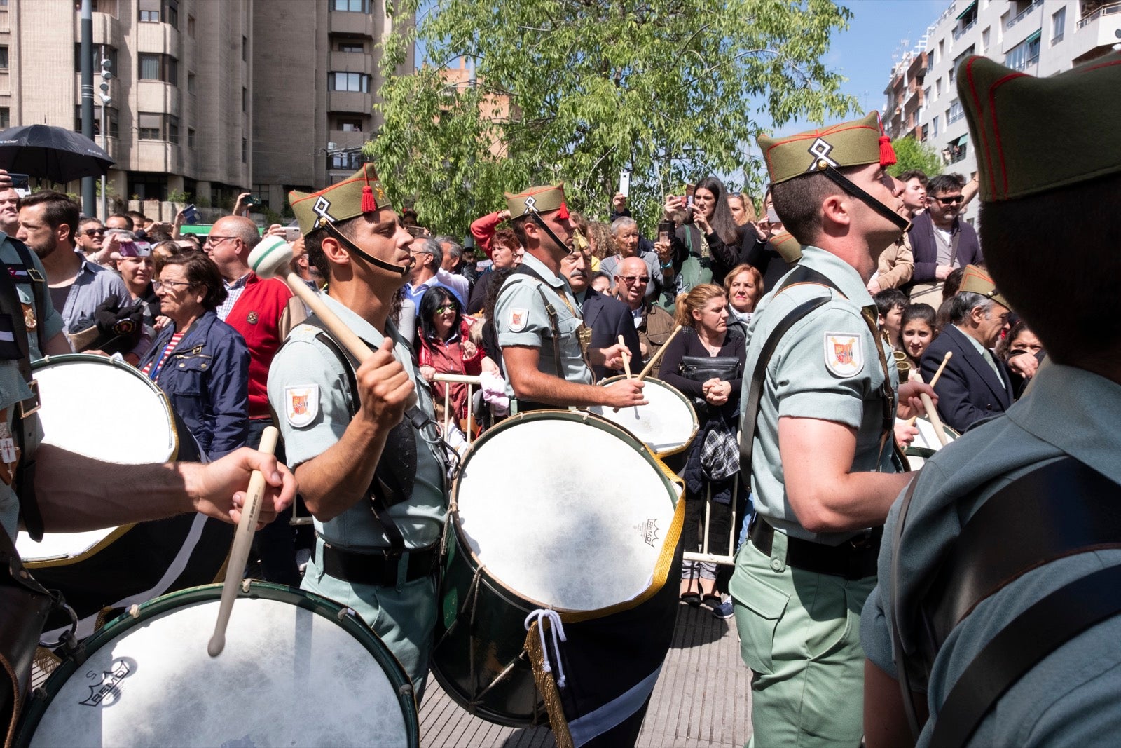 Los legionarios estarán esta tarde tras la cruz de guía de la cofradía de los Ferroviarios