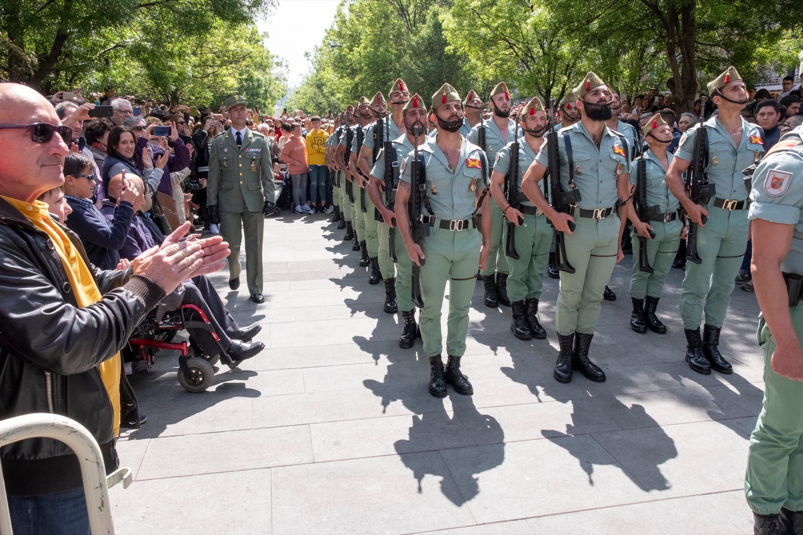 Los legionarios estarán esta tarde tras la cruz de guía de la cofradía de los Ferroviarios