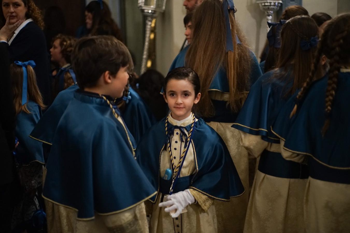 La lluvia finalmente ha hecho acto de aparición en la capital y ha provocado que la Alhambra suspenda su procesión