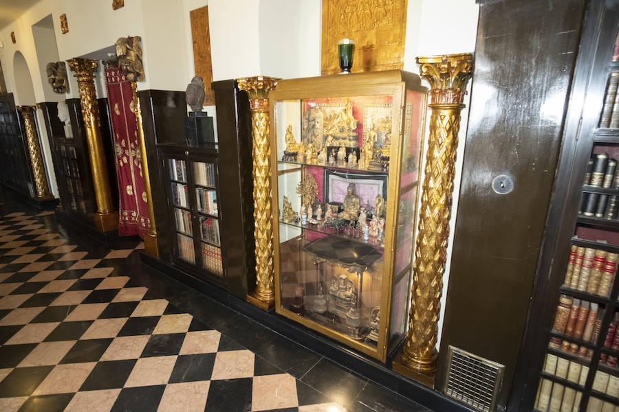 Estos son los 'tesoros' que guarda esta biblioteca