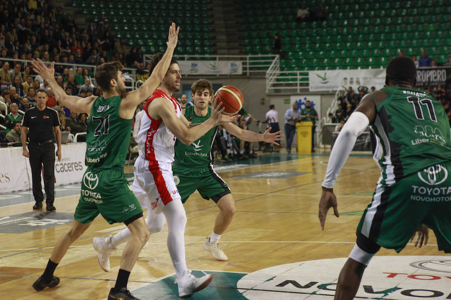 El partido disputado por el equipo de Pablo Pin en tierras Extremeñas en el que el equipo local pelea por mantener la categoría y el visitante por disputar la fase de ascenso