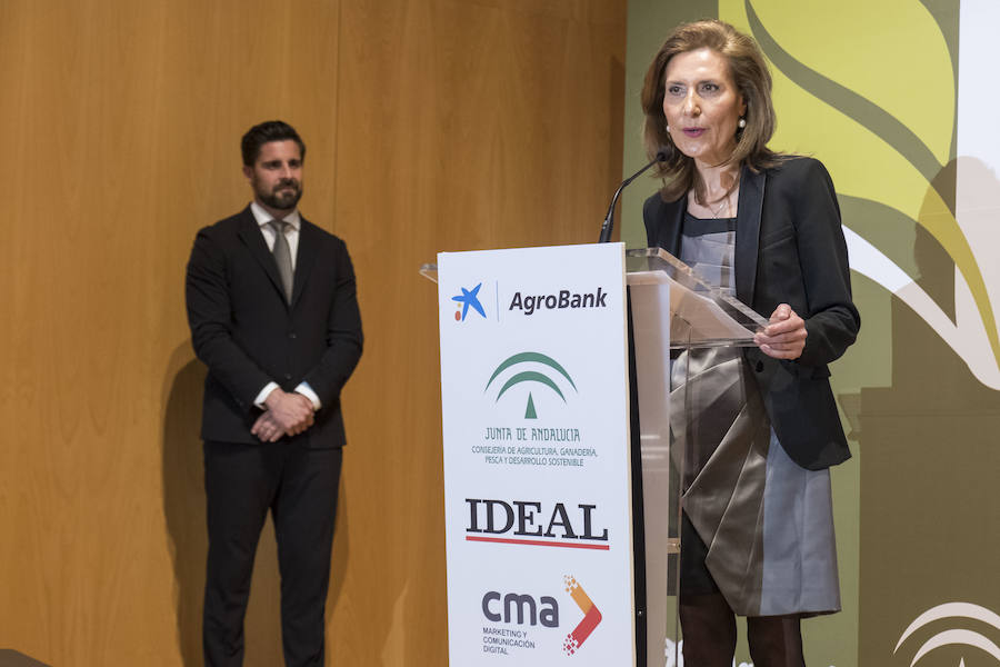 La Cámara de Comercio ha sido la sede de esta gala en la que se reconoce a empresas, colectivos y personas vinculadas a la agricultura y la ganadería de la provincia