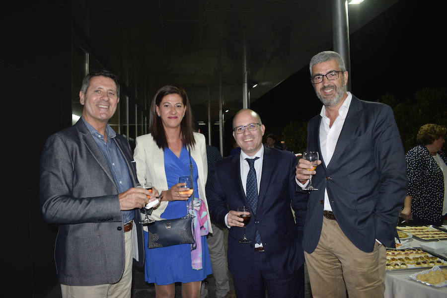 La Cámara de Comercio ha sido la sede de esta gala en la que se reconoce a empresas, colectivos y personas vinculadas a la agricultura y la ganadería de la provincia