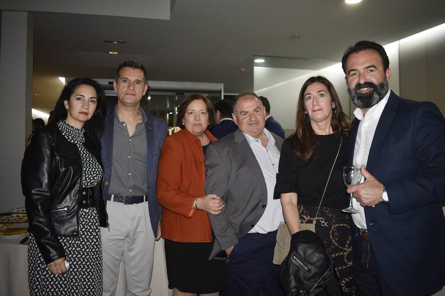 La Cámara de Comercio ha sido la sede de esta gala en la que se reconoce a empresas, colectivos y personas vinculadas a la agricultura y la ganadería de la provincia