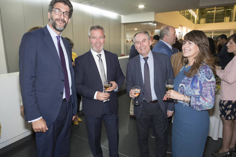 La Cámara de Comercio ha sido la sede de esta gala en la que se reconoce a empresas, colectivos y personas vinculadas a la agricultura y la ganadería de la provincia