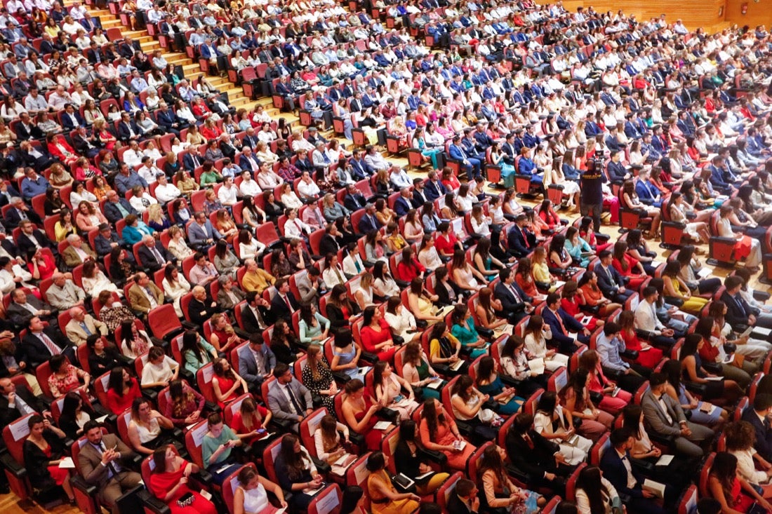 La facultad de Farmacia celebra su graduación 