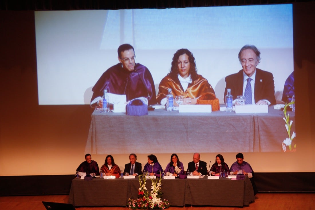 La facultad de Farmacia celebra su graduación 