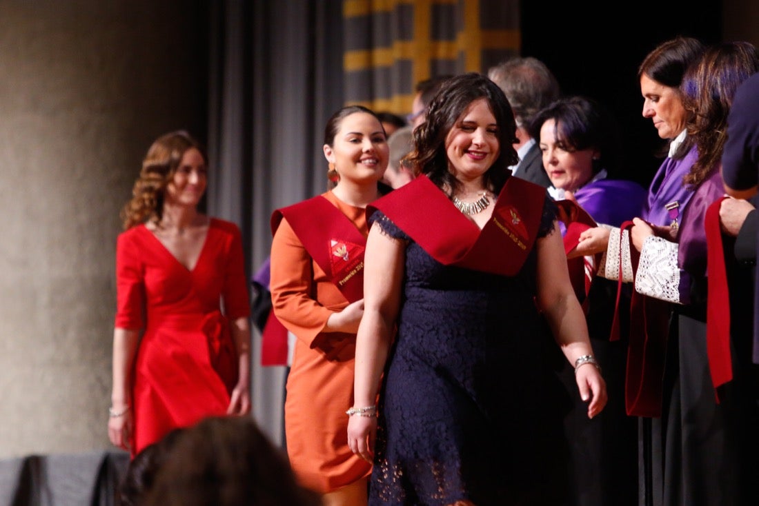 La facultad de Farmacia celebra su graduación 