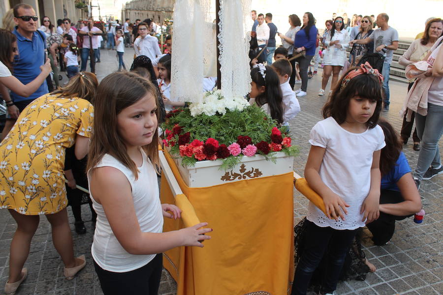 1.400 niños han participado en las 12 procesiones infantiles que han salido esta tarde