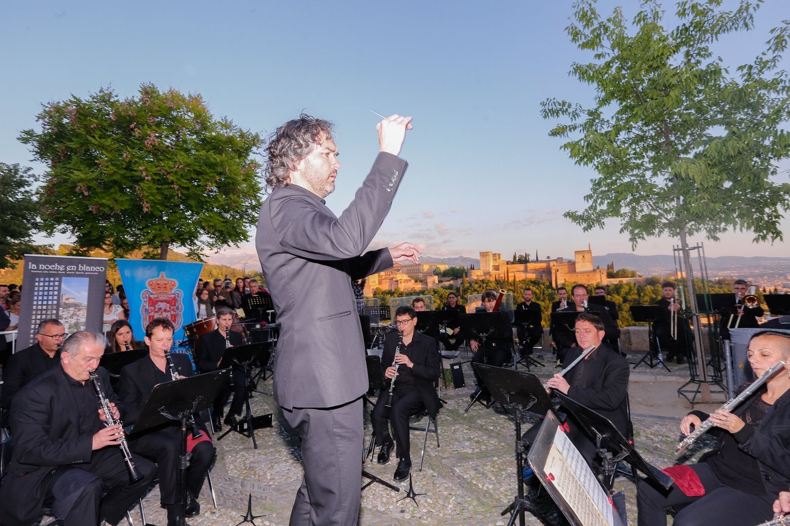 Fotos: Las mejores imágenes de la Noche en Blanco 2019 en Granada