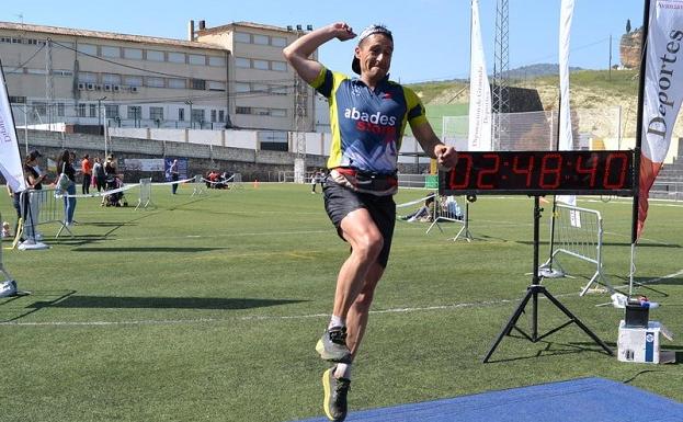 Antonio Mesa y Myriam Carrasco ganan el VI Trail Villa de Montefrío